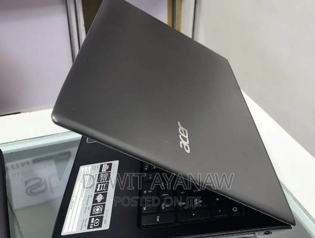New Laptop Acer 8GB Intel Core I3 HDD 1T