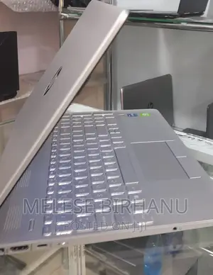 New Laptop HP Stream Notebook 16GB Intel Core I7 SSD 512GB