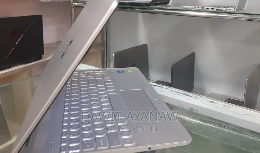 New Laptop HP Stream Notebook 16GB Intel Core I7 SSD 512GB