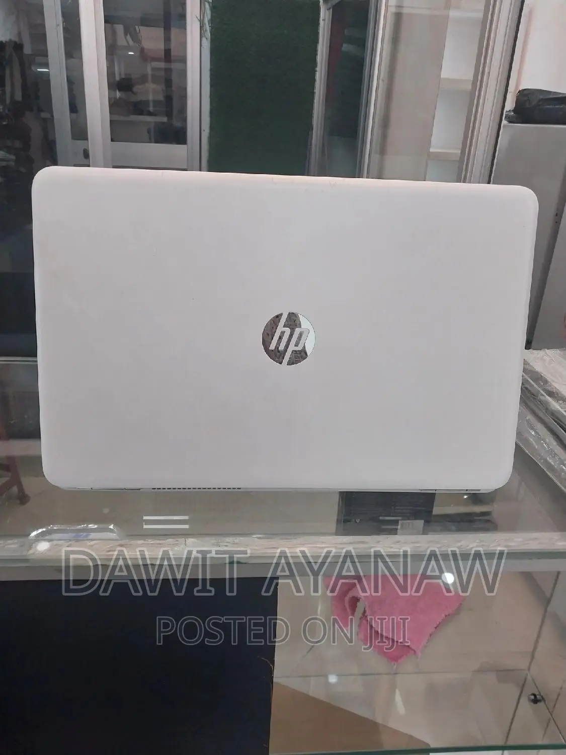 New Laptop HP Pavilion 15 8GB Intel Core I5 HDD 1T