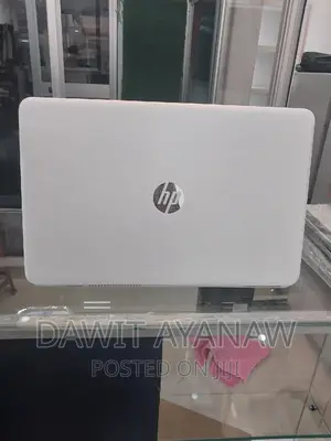New Laptop HP Pavilion 15 8GB Intel Core I5 HDD 1T