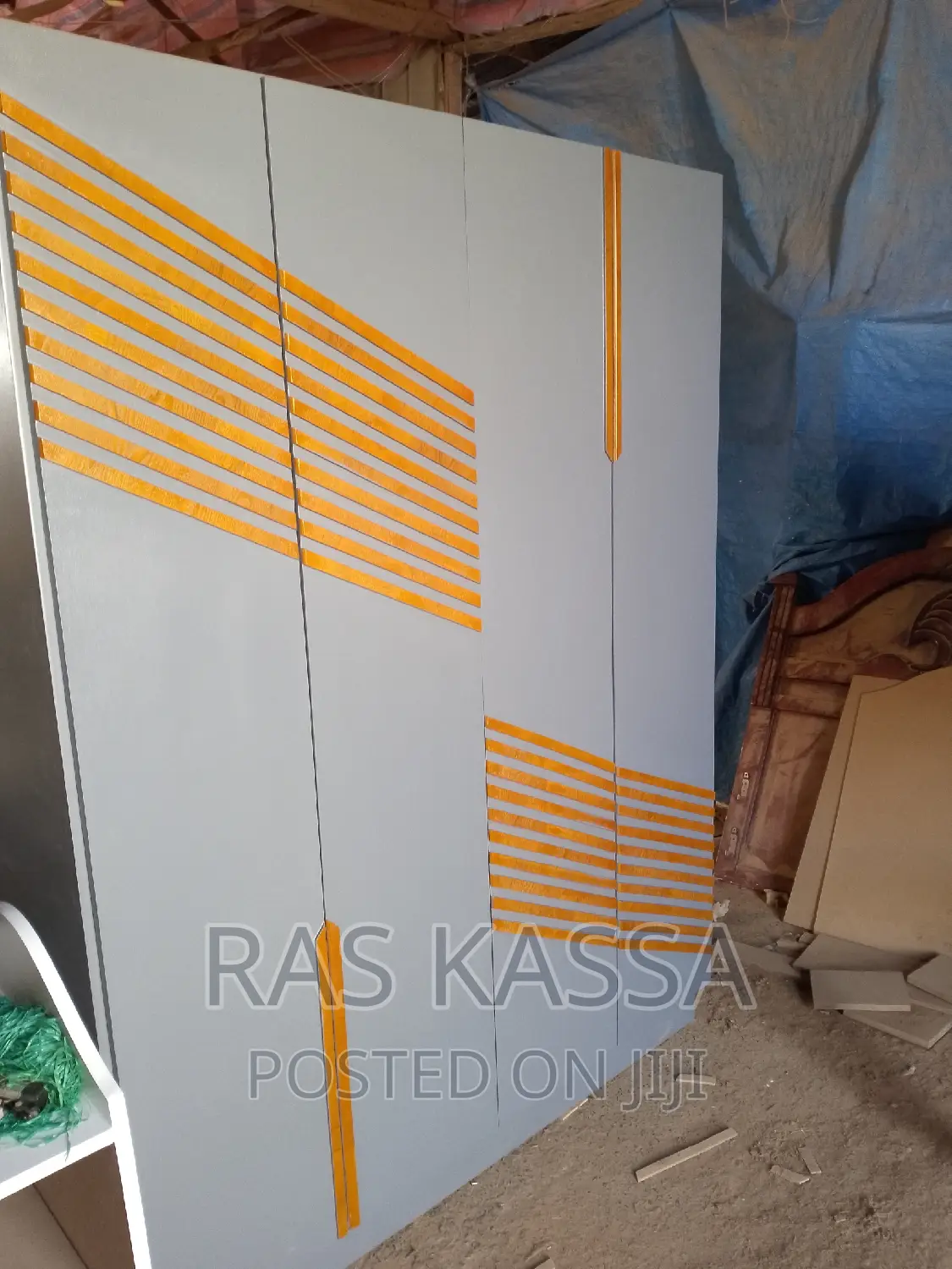 1.50 ምርጥ ቁም ሳጥን