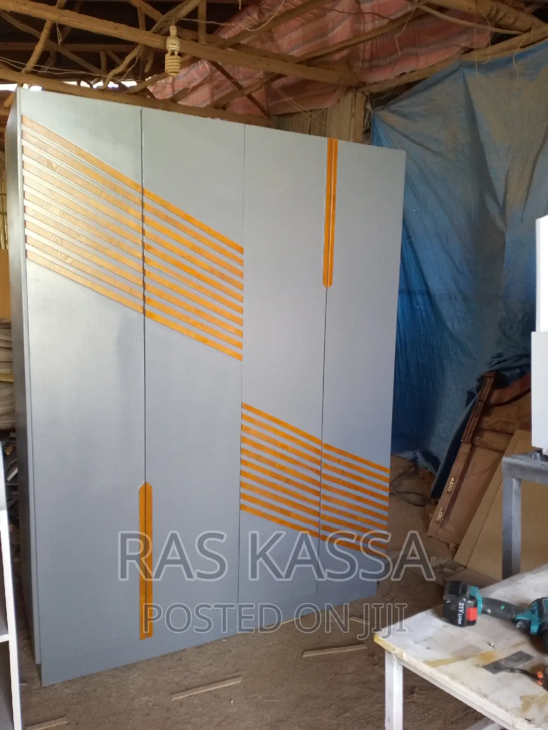 1.50 ምርጥ ቁም ሳጥን