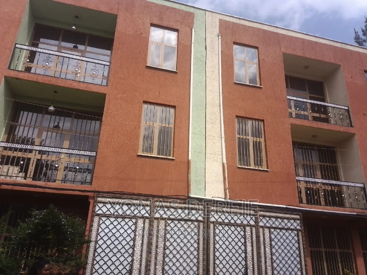 Furnished 15bdrm House in Fok, East Shewa for sale