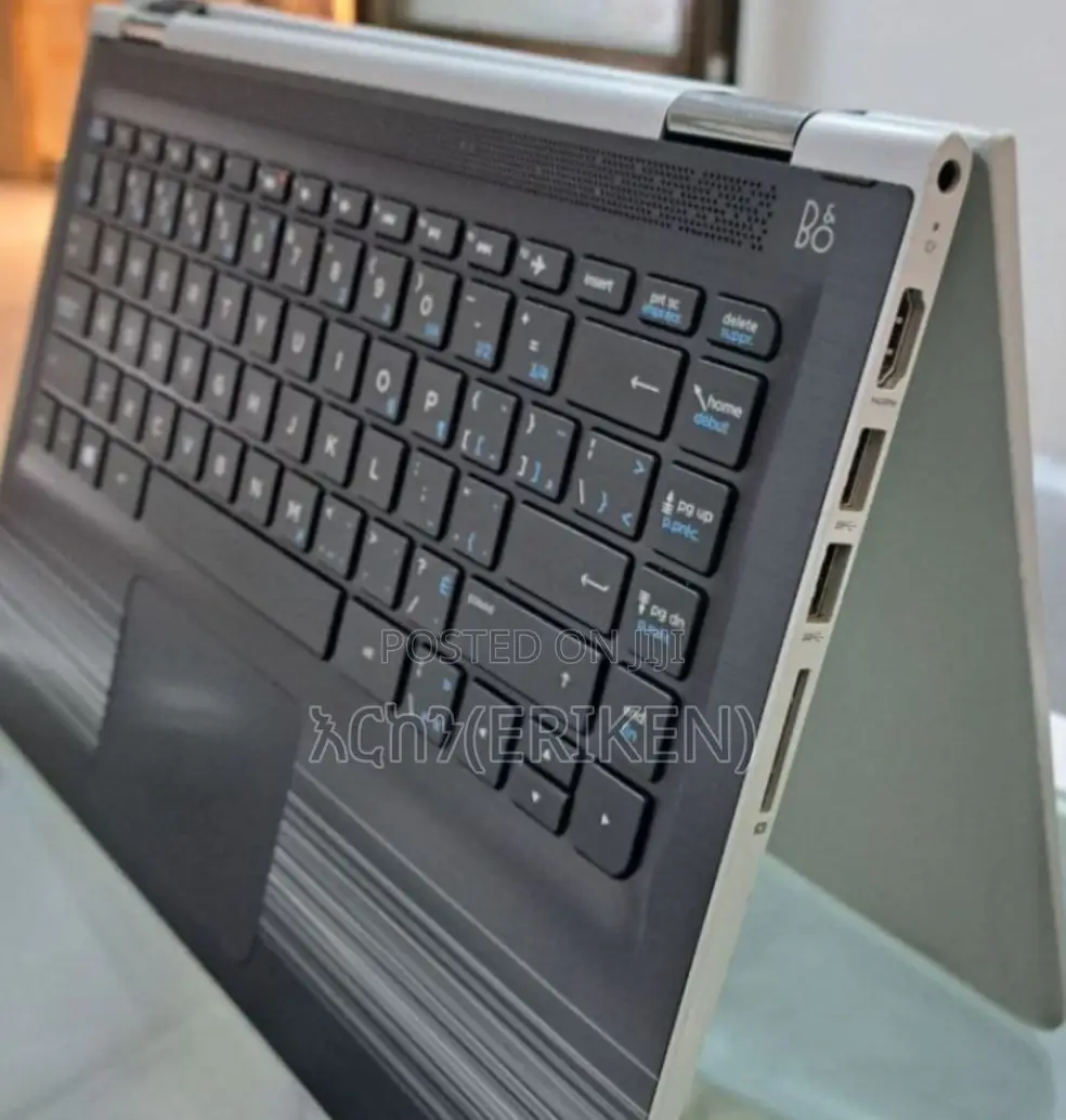 New Laptop HP Pavilion X360 8GB Intel Core I5 SSD 256GB