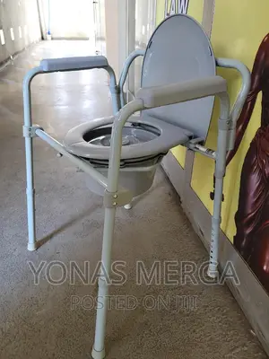 Commode Chair Foldable,Adjustable,Ideal for Toilet/Potty Use