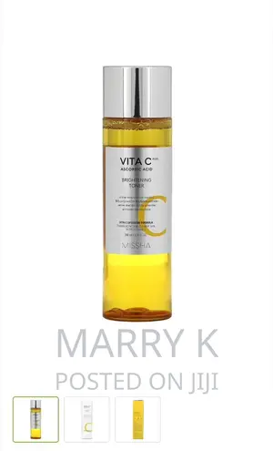 Photo - Vita C Brighting Toner