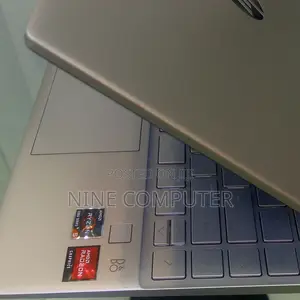 New Laptop HP Pavilion 13 8GB AMD Ryzen 5 SSD 512GB