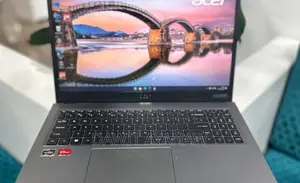 New Laptop Acer 8GB AMD Ryzen 5 SSD 512GB