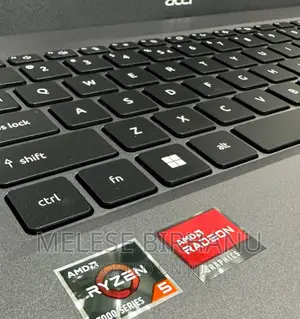New Laptop Acer 8GB AMD Ryzen 5 SSD 512GB