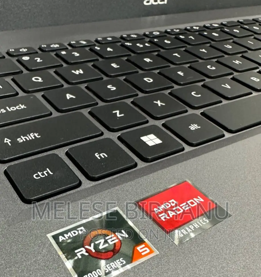 New Laptop Acer 8GB AMD Ryzen 5 SSD 512GB