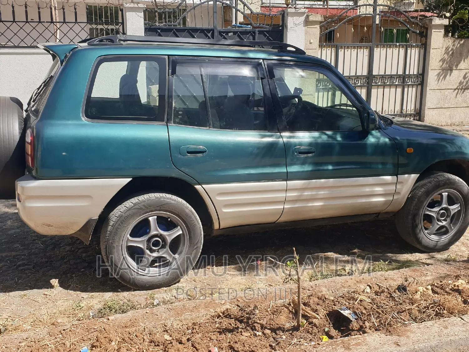 Toyota RAV4 Automatic 2000 Green