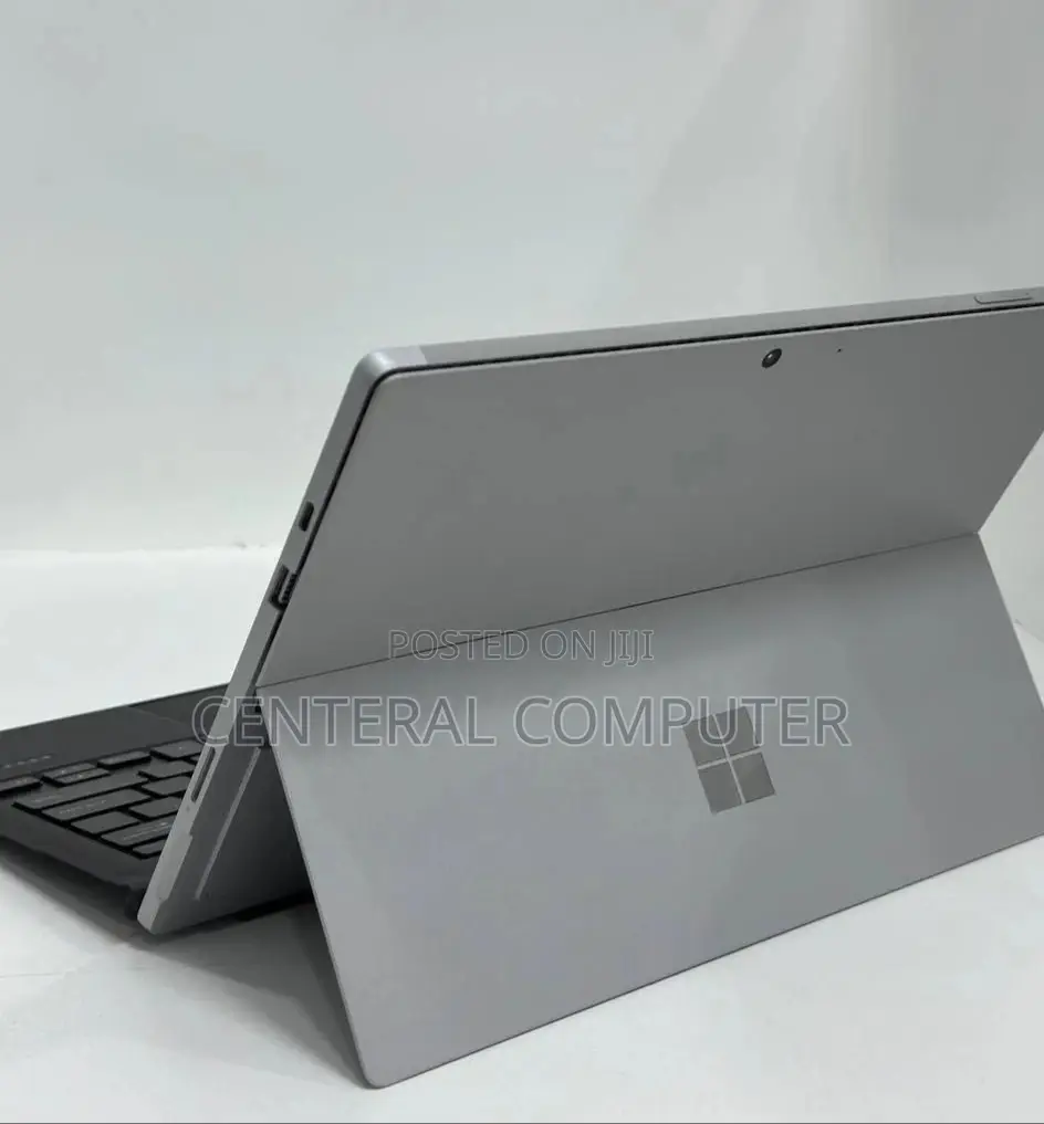 New Laptop Microsoft Surface Pro 7 8GB Intel Core I5 SSD 256GB