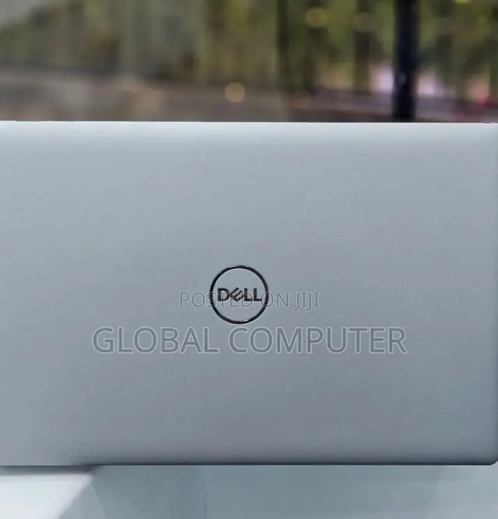 New Laptop Dell Latitude 13 3379 16GB Intel Core I7 SSD 512GB