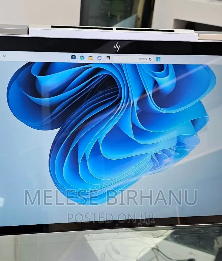New Laptop HP Envy X360 16GB Intel Core I5 SSD 512GB