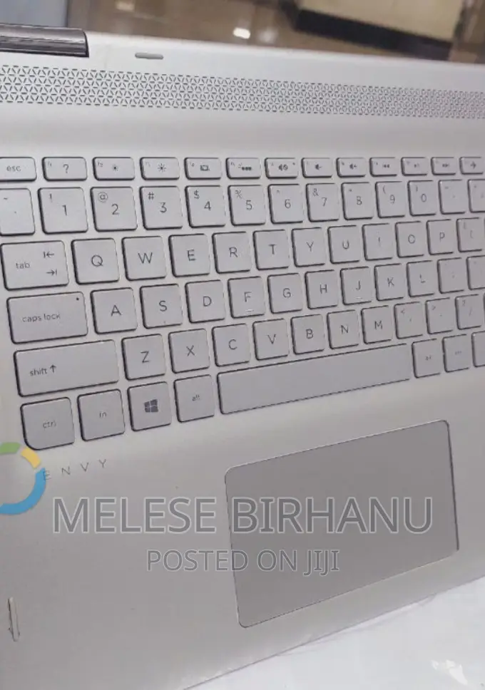 New Laptop HP Envy X360 8GB Intel Core I7 HDD+SSD 1T