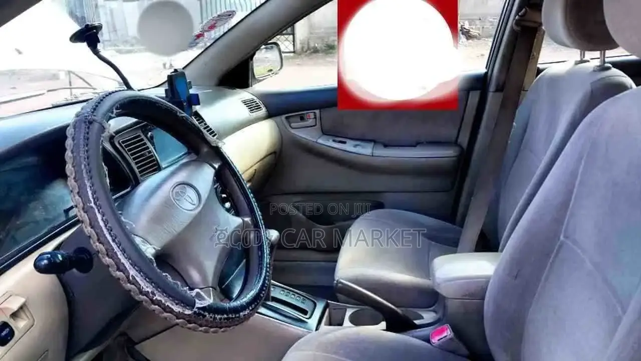 Toyota Corolla 2004 Silver