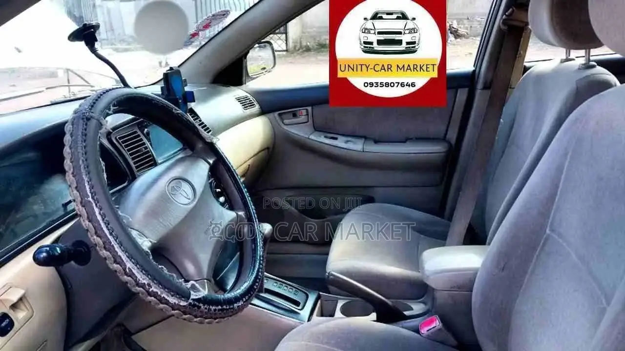 Toyota Corolla 2004 Silver