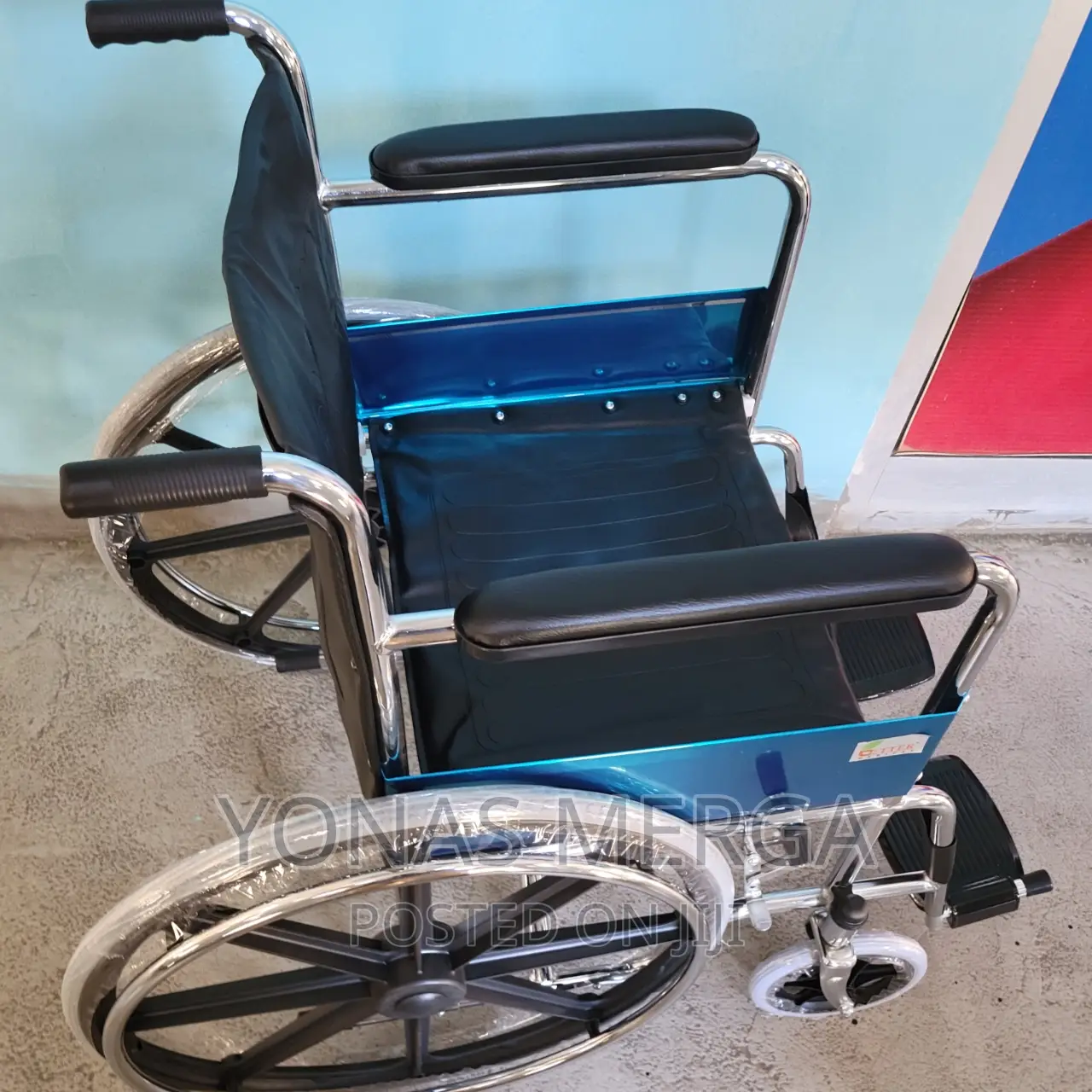 Wheelchair-Stainless Steel Foldable Lightweight Wheelchair"