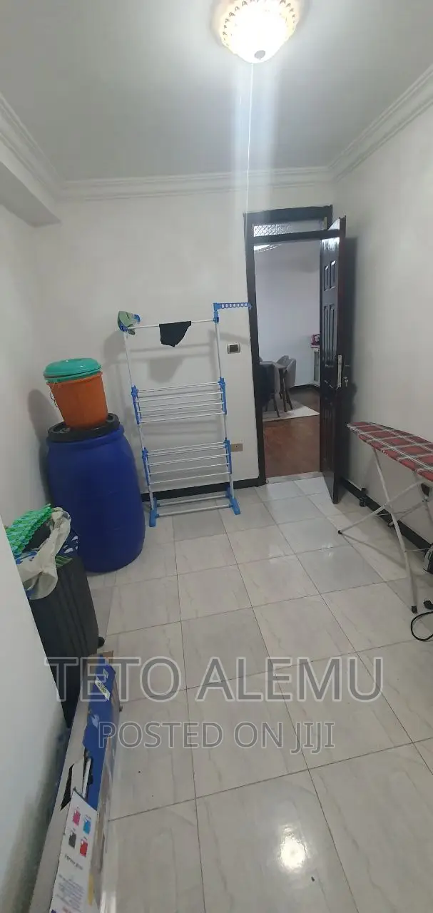 Furnished 5bdrm House in House For Sale, Yeka for sale