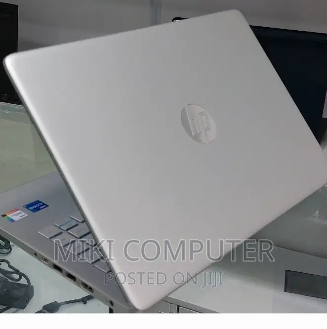 New Laptop HP Stream Notebook 16GB Intel Core I7 SSD 512GB