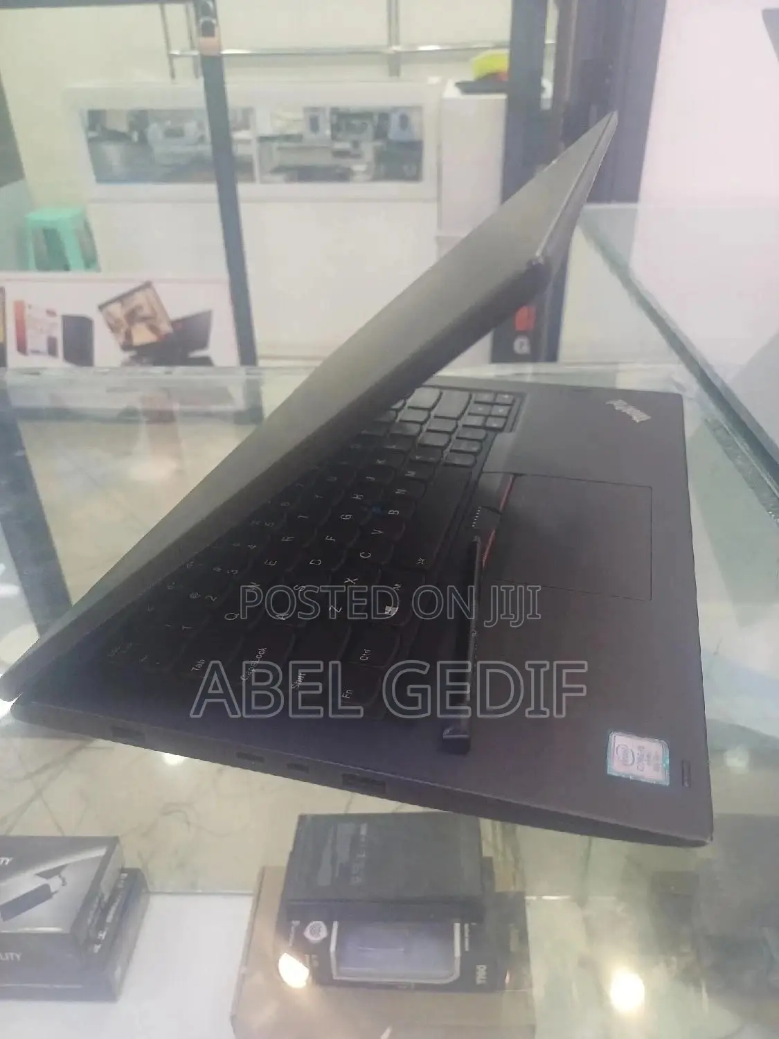 New Laptop Lenovo ThinkPad Yoga 16GB Intel Core I5 SSD 512GB