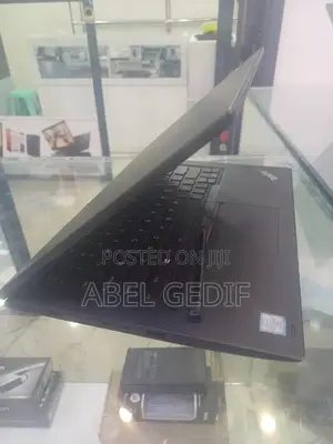 Photo - New Laptop Lenovo ThinkPad Yoga 16GB Intel Core I5 SSD 512GB