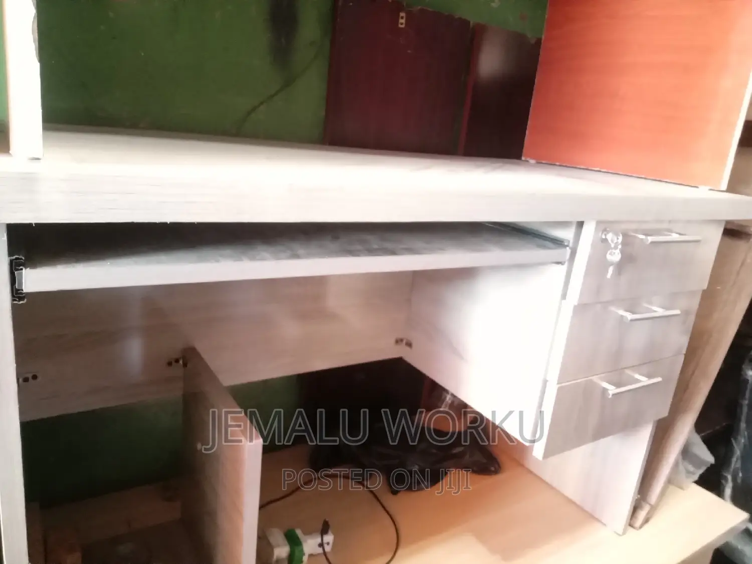 High Quality Office Computer Table