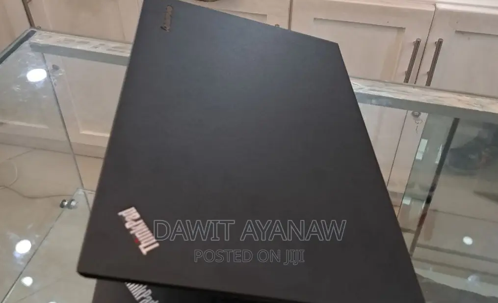 New Laptop Lenovo 8GB Intel Core I5 SSD 512GB