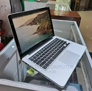 Photo - New Laptop Apple MacBook Pro 2012 4GB Intel Core I5 HDD 500GB