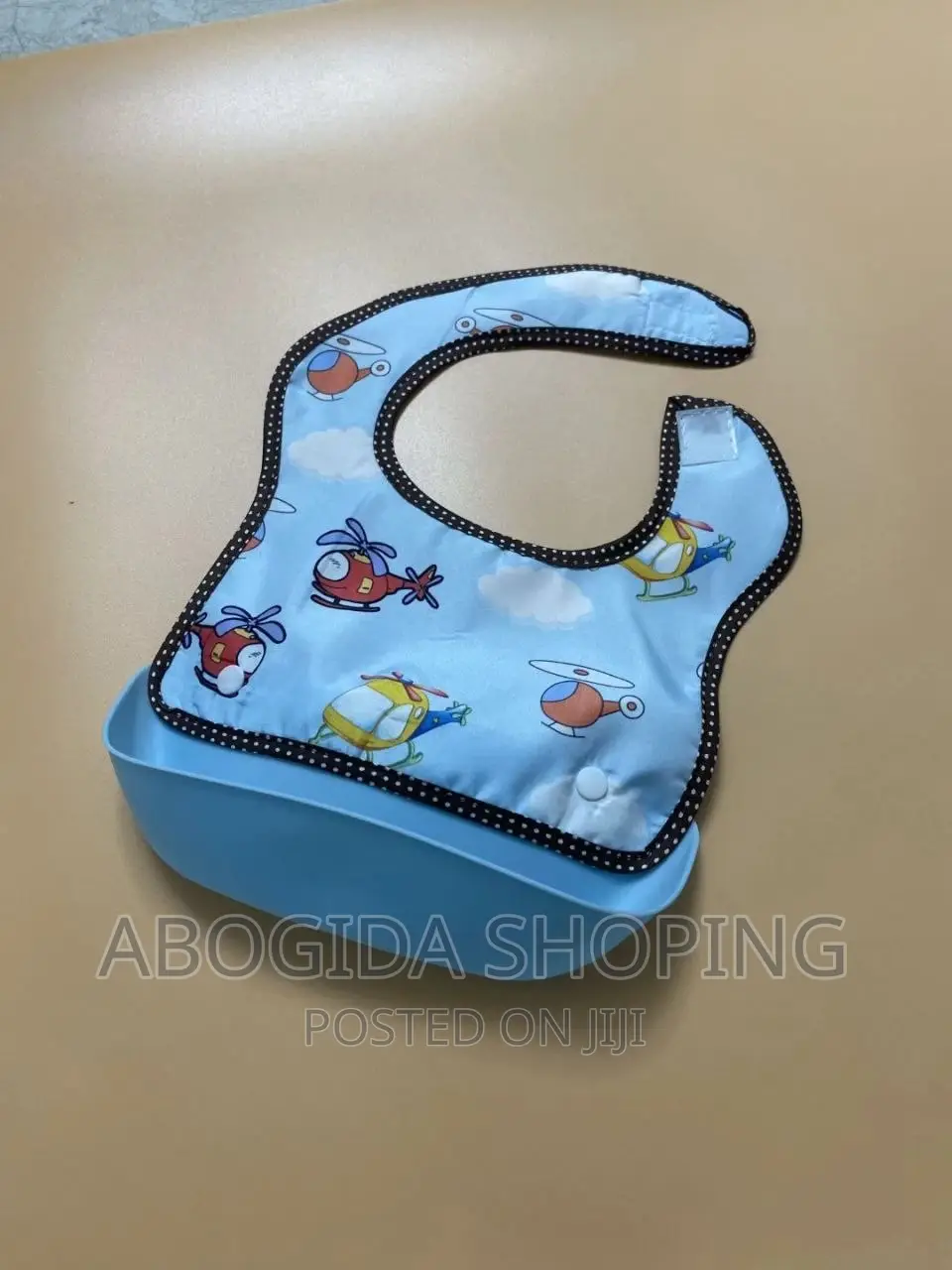 Baby Waterproof Silicone Saliva Bag