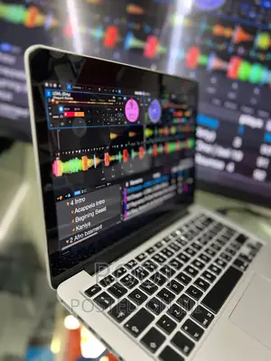 Laptop Apple MacBook Pro 2015 16GB Intel Core I7 SSD 500GB