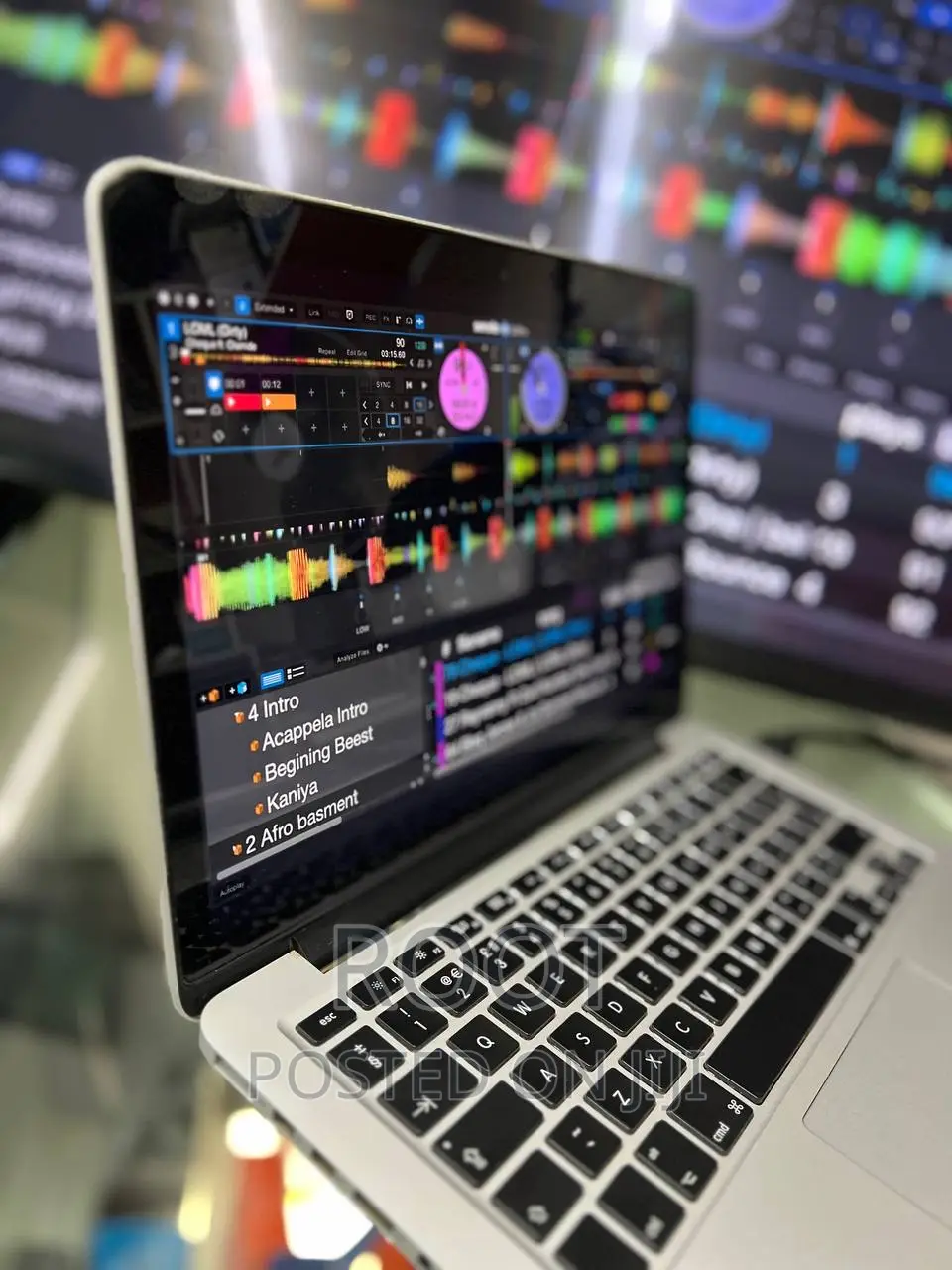 Laptop Apple MacBook Pro 2015 16GB Intel Core I7 SSD 500GB