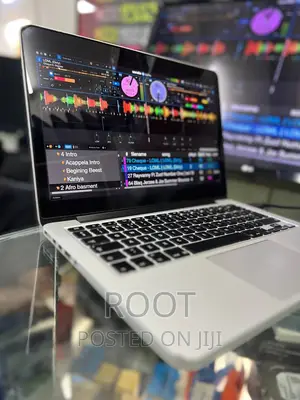 Laptop Apple MacBook Pro 2015 16GB Intel Core I7 SSD 500GB