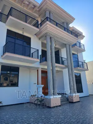Furnished 9bdrm House in Hayat, Yeka for sale