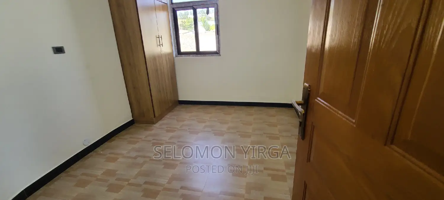 4bdrm Apartment in አድስ አበባ, Yeka for rent