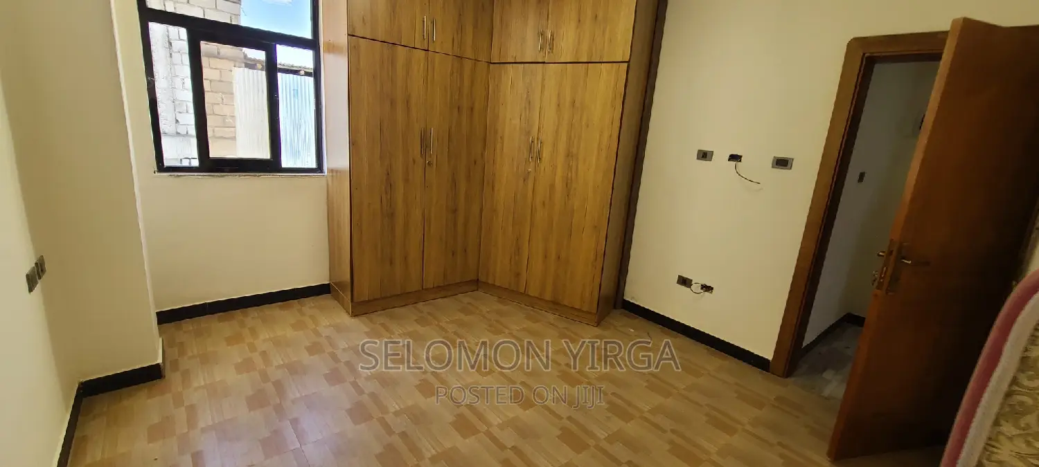 4bdrm Apartment in አድስ አበባ, Yeka for rent