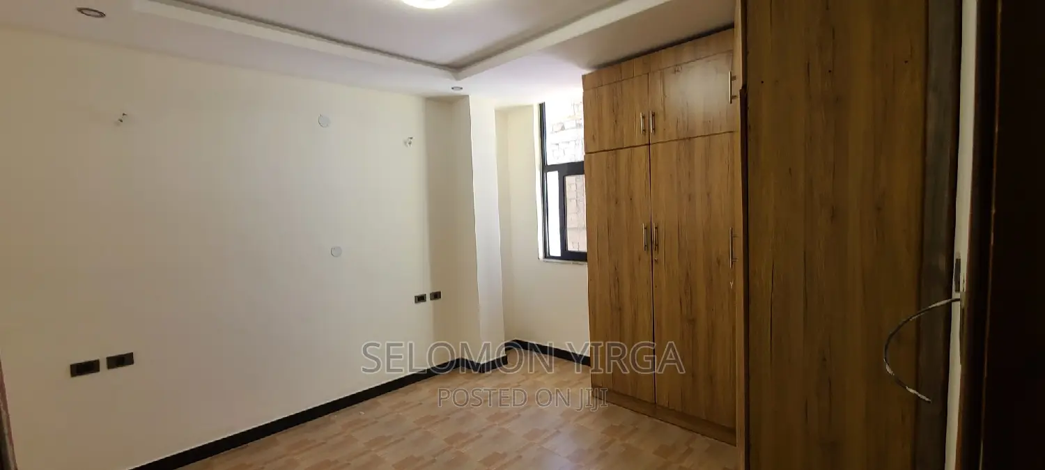 4bdrm Apartment in አድስ አበባ, Yeka for rent