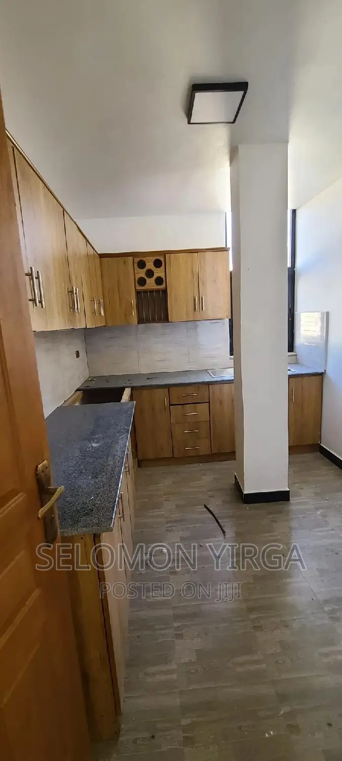 4bdrm Apartment in አድስ አበባ, Yeka for rent