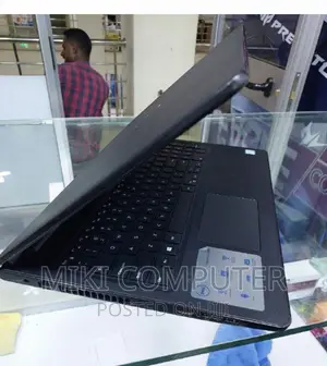 New Laptop Dell Inspiron 13z 8GB Intel Core I3 HDD 1T