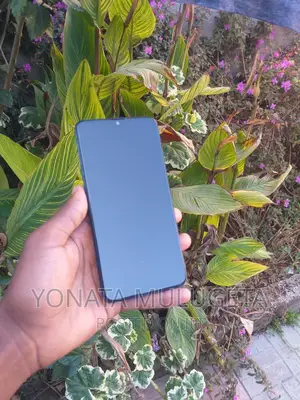 Photo - Samsung Galaxy A10s 32 GB Blue