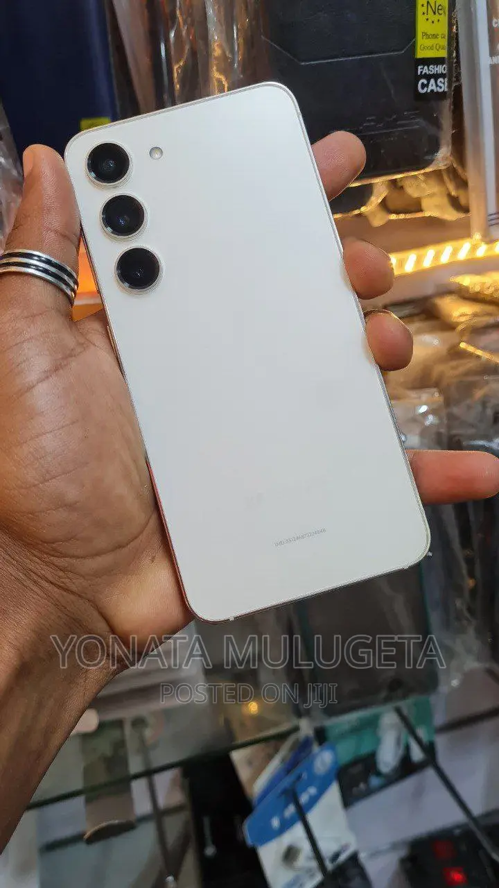 New Samsung Galaxy S23 128 GB White