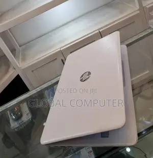 New Laptop HP Pavilion 11 8GB Intel Core I5 SSD 512GB