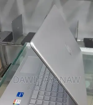New Laptop HP Stream Notebook 8GB Intel Core I5 SSD 512GB
