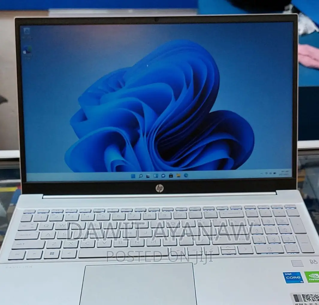 New Laptop HP Pavilion 15 16GB Intel Core I5 SSD 512GB
