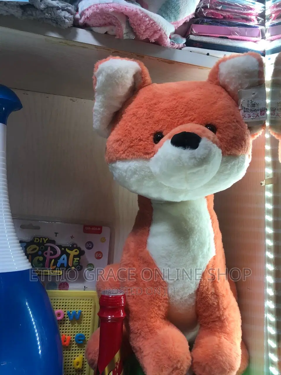 ቀይ ቀበሮ አሻንጉሊት