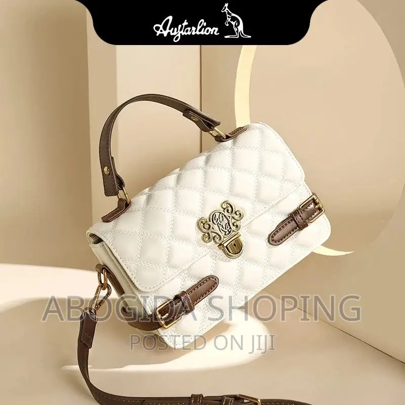 Augtarlion Lexury Brand New Bag Available in Our Store