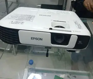 Photo - Brand New Epson Projector Eb X31 Model Projector