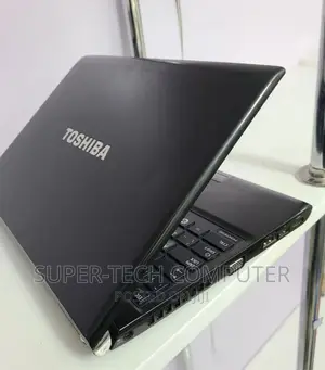 Laptop Toshiba Portege R830 6GB Intel Core I7 HDD 500GB
