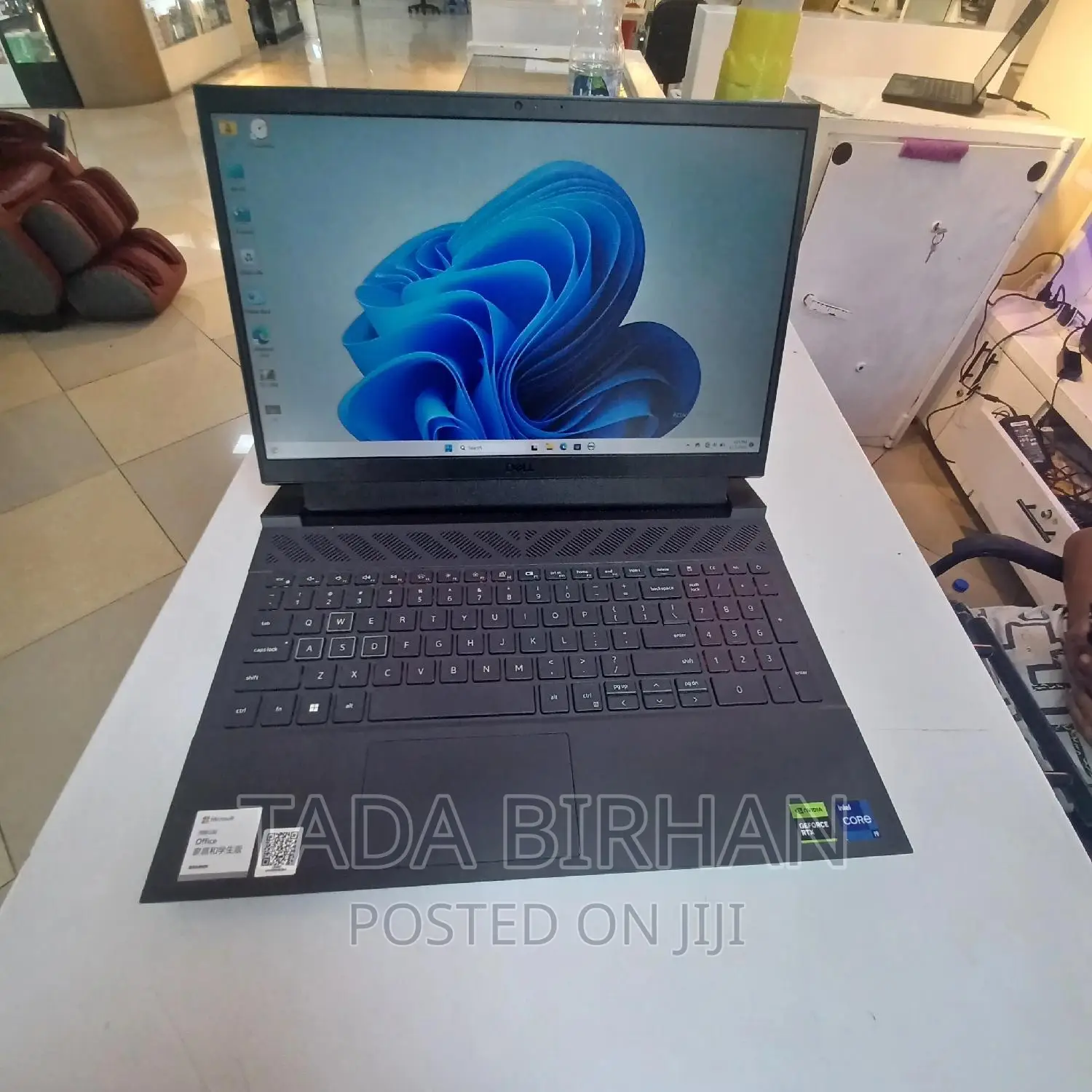 New Laptop Dell G15 5511 16GB Intel Core I9 SSD 1T